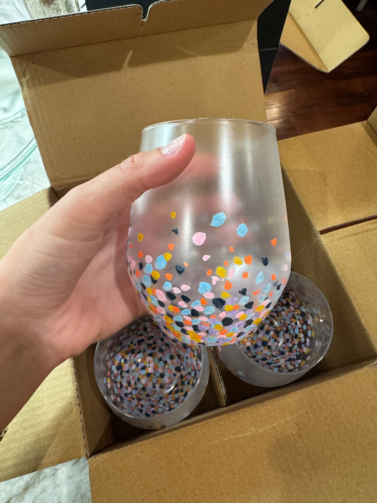 DISPLAY ONLY CONFETTI WINE GLASSES